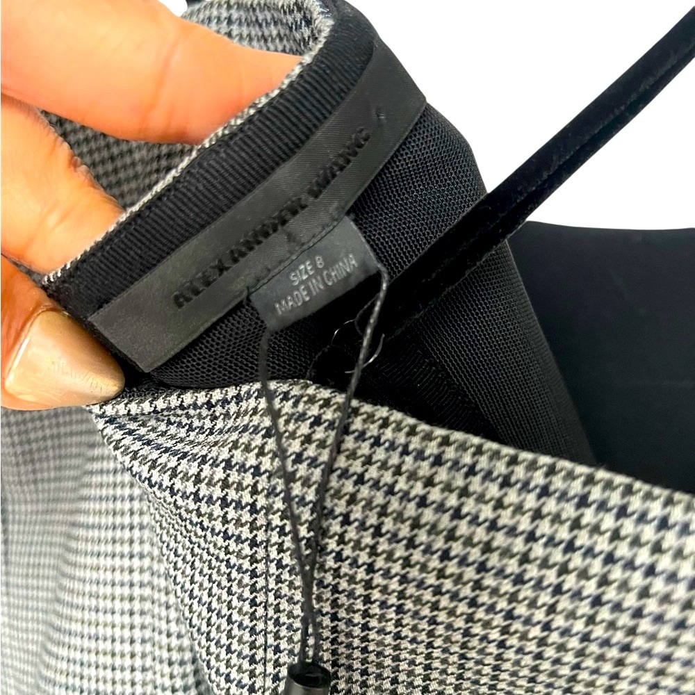🚨𝐂𝐋𝐎𝐒𝐈𝐍𝐆 𝐒𝐀𝐋𝐄🚨🩶𝐍𝐖𝐓 𝐀𝐋𝐄𝐗𝐀𝐍𝐃𝐄𝐑 𝐖𝐀𝐍𝐆 Houndstooth Spaghetti Str mini dress - Picture 5 of 7